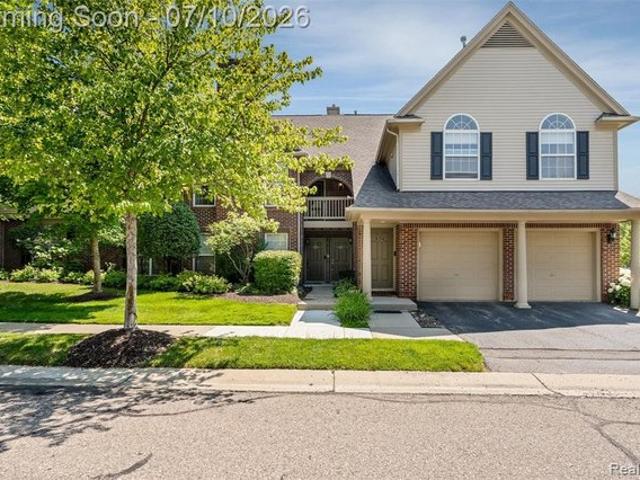 Townhouse for sale in Novi, Michigan