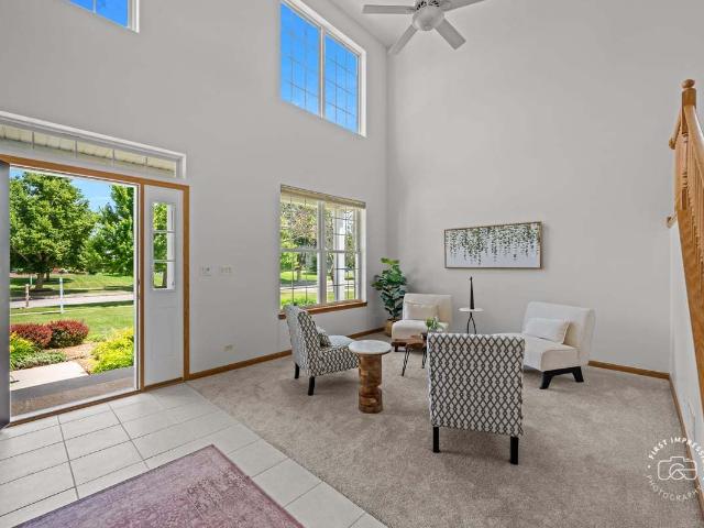 House for sale in North Aurora, Illinois