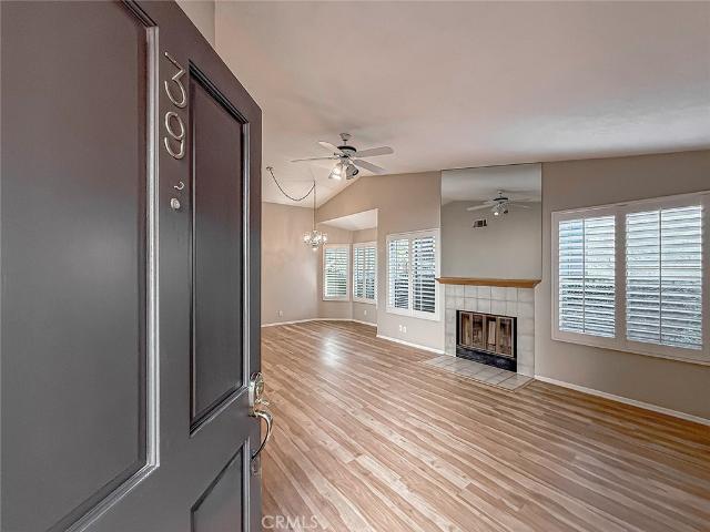 Townhouse for sale in Canyon Country, California