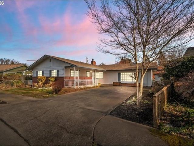 House for sale in Oregonia