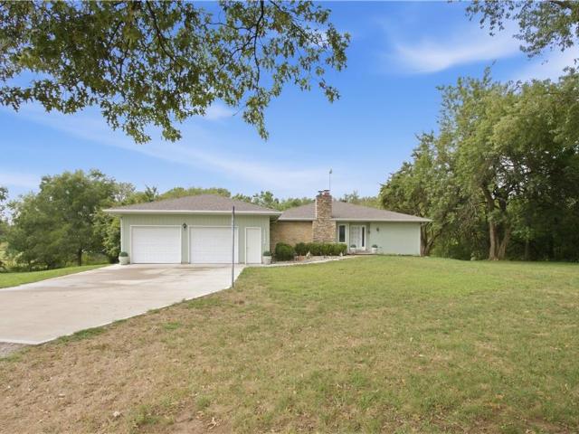 House for sale in Paola, Miami County