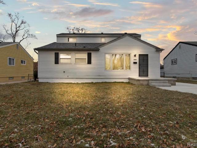 House for sale in Dearborn Heights