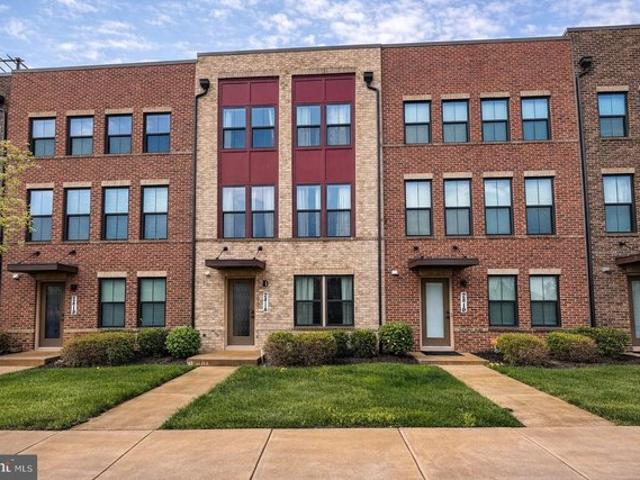 Townhouse for sale in Suitland, Maryland