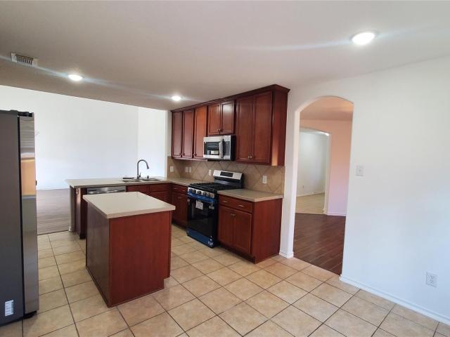 Property for rent in Rosharon, Texas