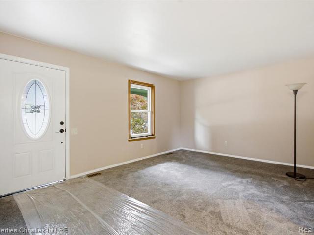 House for sale in Wixom, Michigan