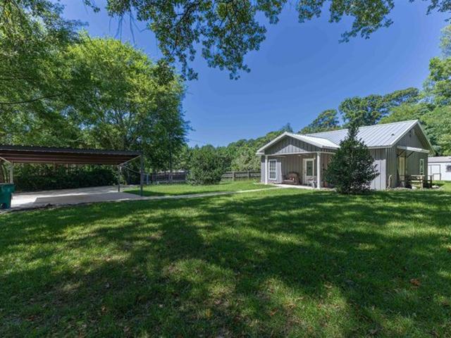House for sale in Harrison, Texas