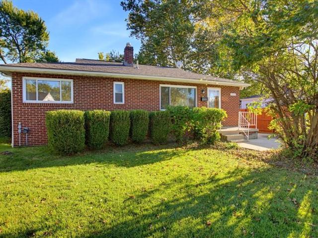 House for sale in Grove City, Franklin County