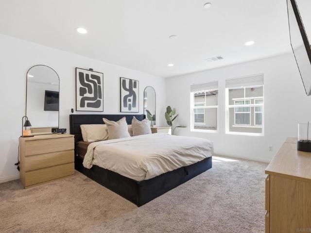 Townhouse for sale in Spring Valley, San Diego County