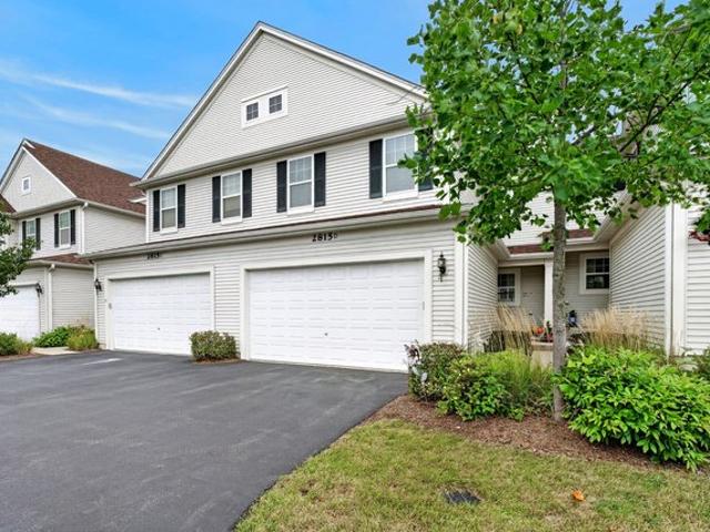 Townhouse for sale in Wauconda, Illinois