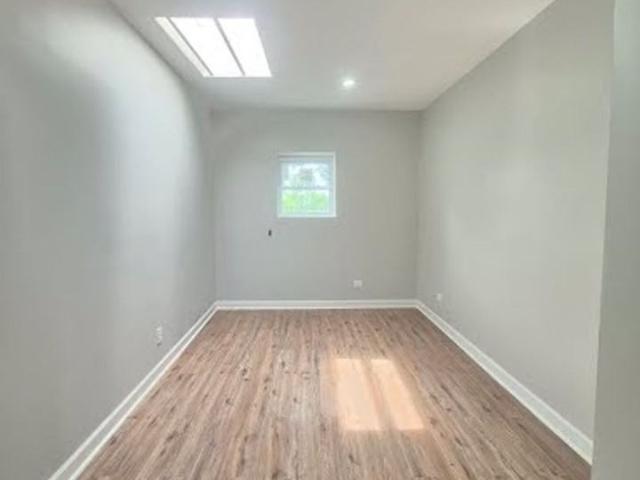 Apartment for rent in Chicago Park, Illinois