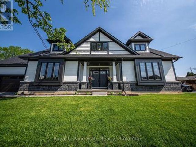 House for sale in Niagara, Ontario