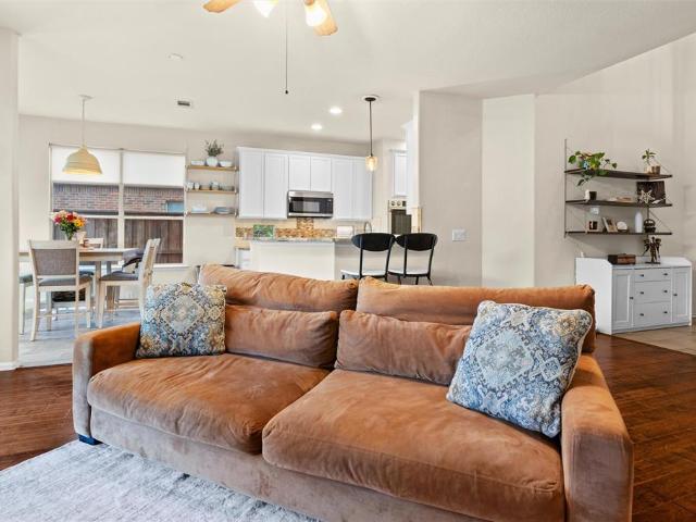 House for sale in The Cove, Grand Prairie