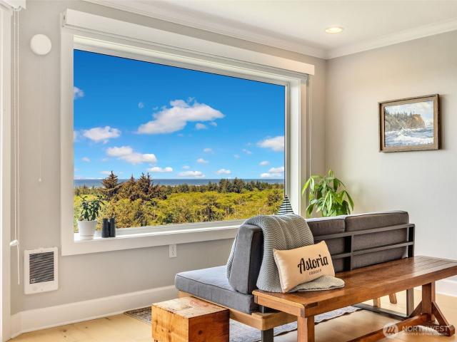 Condo for sale in Washington