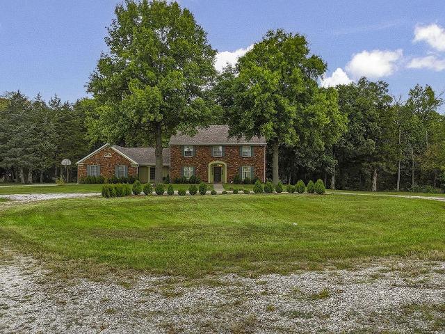 House for sale in Paris, Missouri