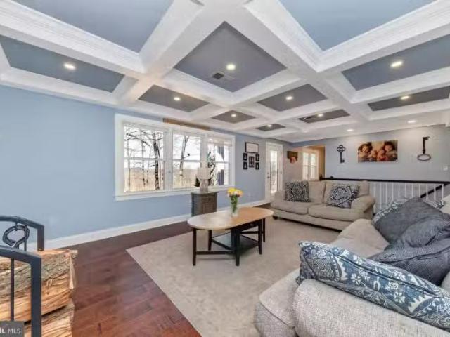 House for sale in Bel Air