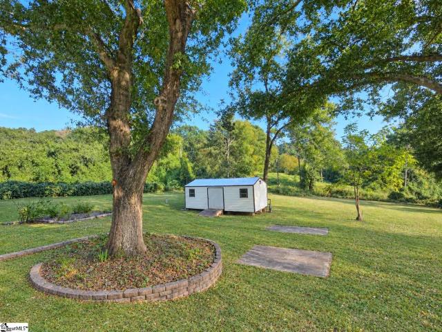 House for sale in Carolina Heights, Welcome
