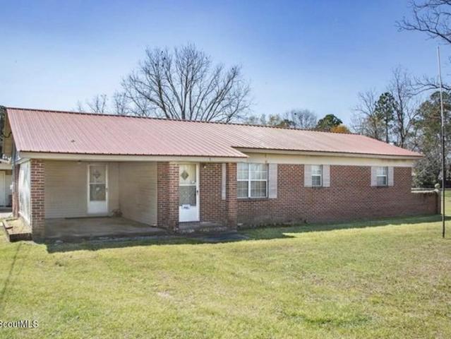 House for sale in Waycross, Georgia