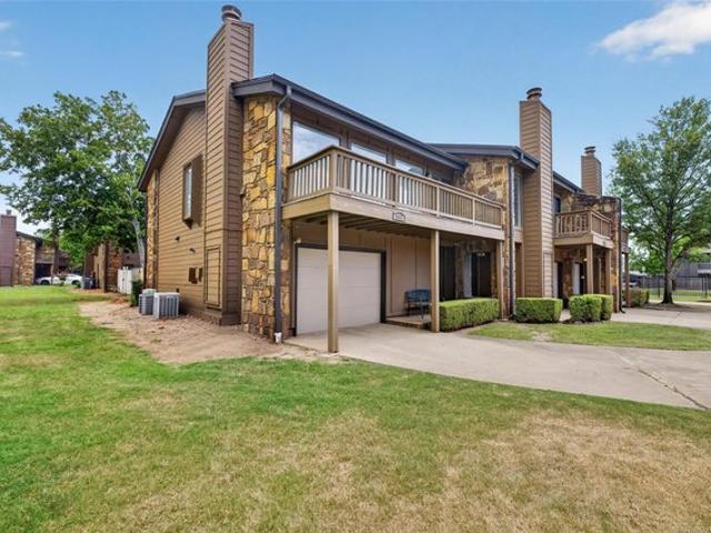 Townhouse for sale in Tulsa, Oklahoma