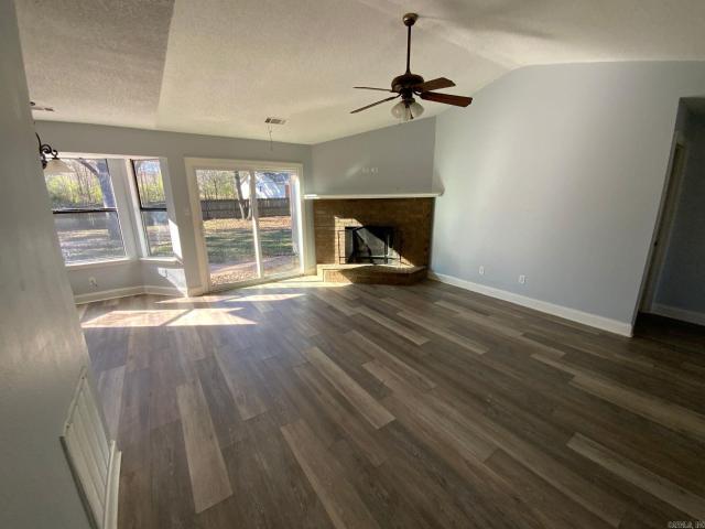 House for sale in Bryant, Saline County