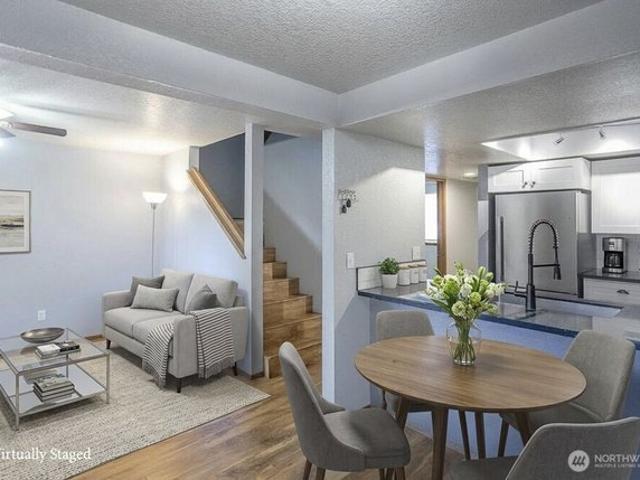 Condo for sale in Thurston, Washington