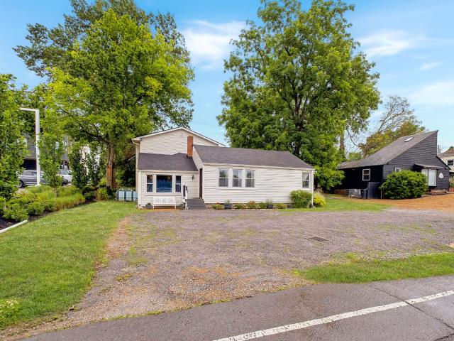 Commercial for sale in Berry Hill, Middle Tennessee