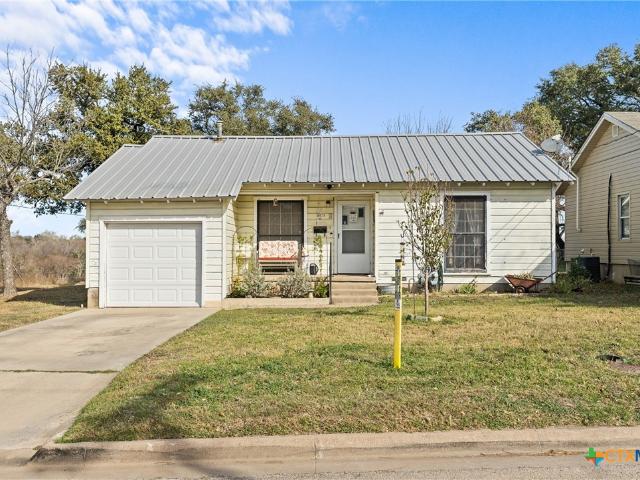 House for sale in Temple Bar Marina, Texas