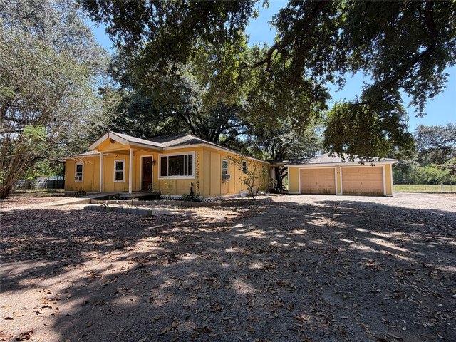 House for sale in Splendora, Texas