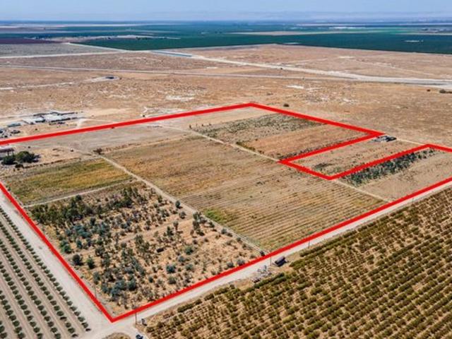 Land for sale in Wasco, California