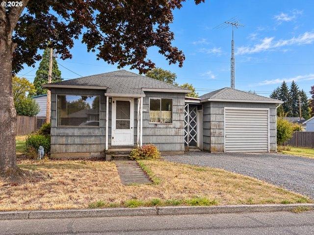 House for sale in Forest Grove, Washington County