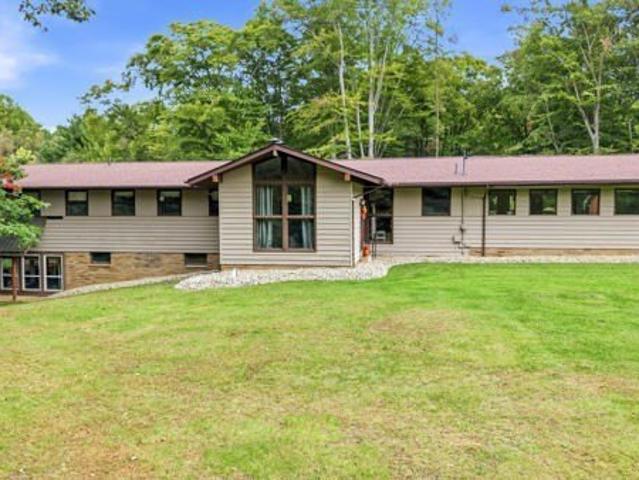 House for sale in Cortland, Trumbull County
