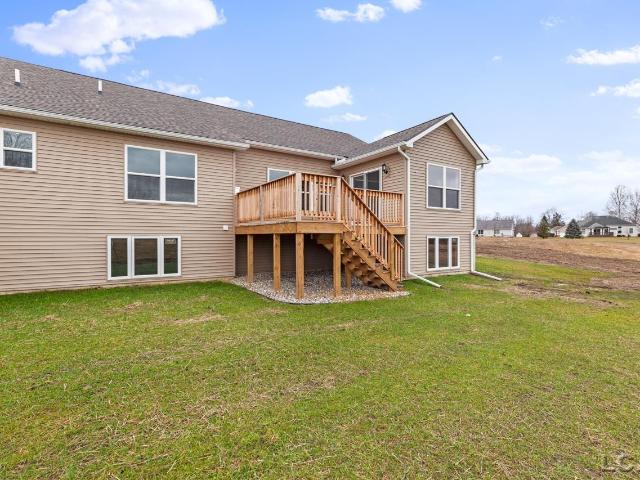 Condo for sale in Adrian
