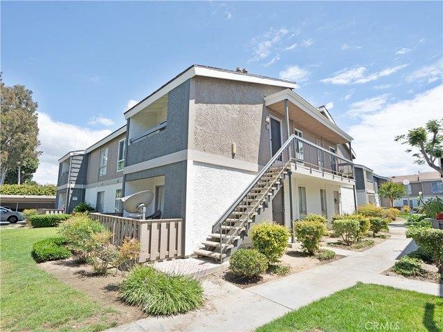 Condo for sale in Santa Ana, California