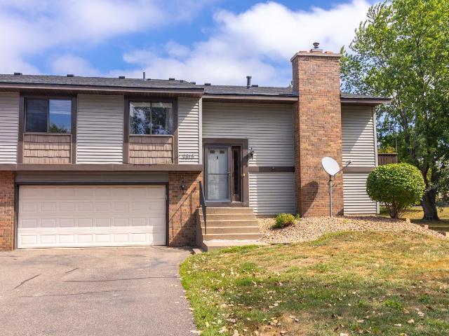 Townhouse for sale in Woodbury, Minnesota