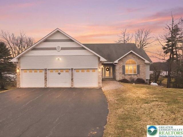 House for sale in Carbon, Pennsylvania