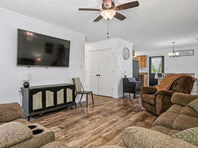House for sale in Lexington, Alabama