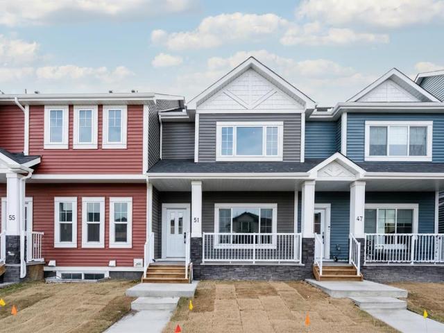 Townhouse for sale in Airdrie, Alberta