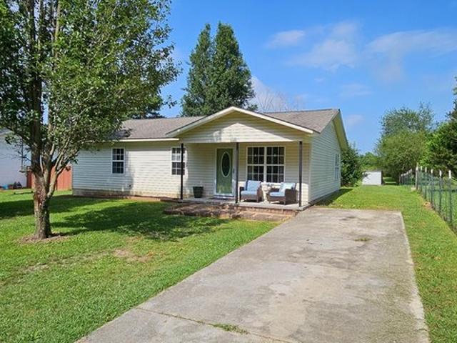 House for sale in Lexington, Alabama