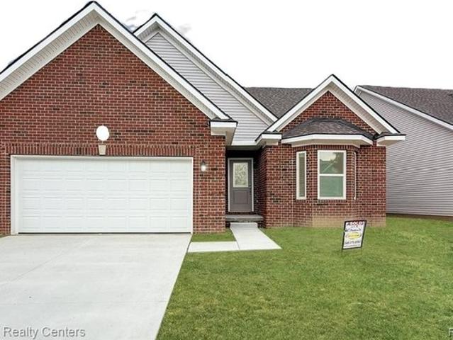 Condo for sale in Lapeer, Michigan