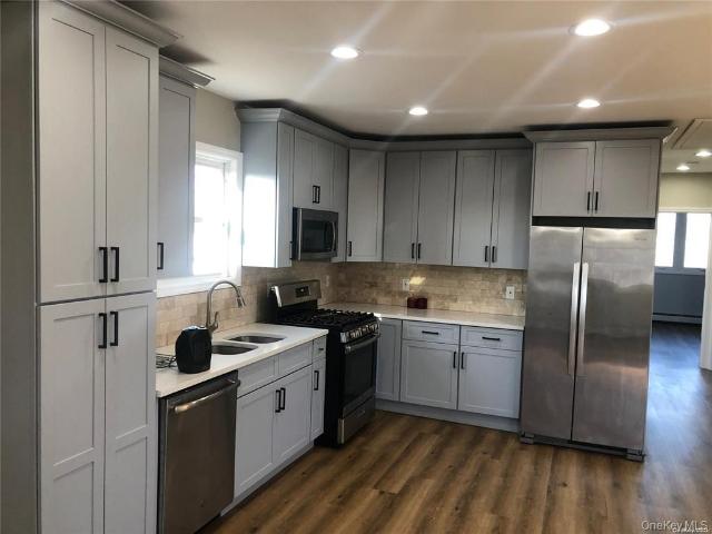 Property for rent in Nassau, New York