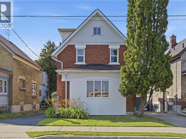 House for sale in Kitchener, Ontario