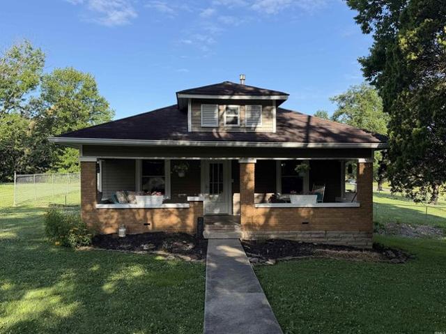 House for sale in Bedford, Indiana