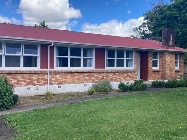 House for rent in Chartwell Shopping Centre, Hamilton City