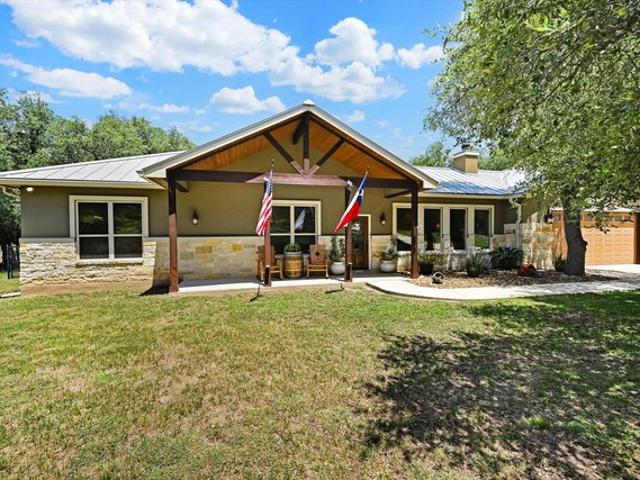House for sale in Fischer, Texas