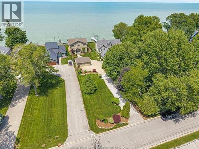 House for sale in Lakeshore, Ontario