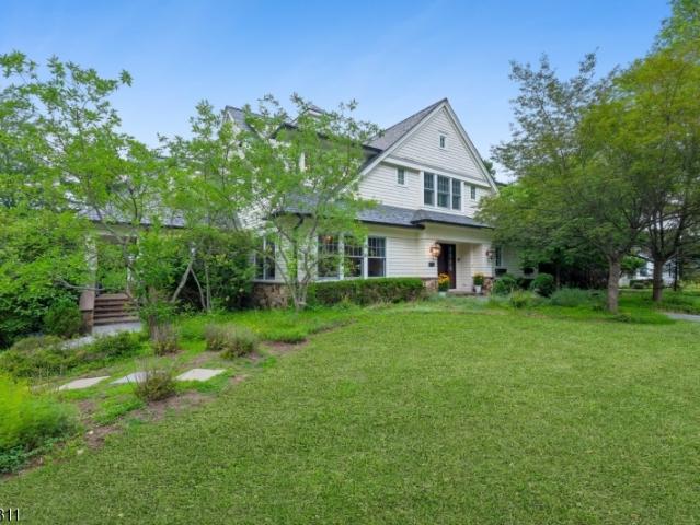 House for sale in Millburn, New Jersey
