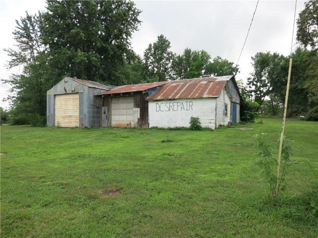 House for sale in Kidder, Missouri