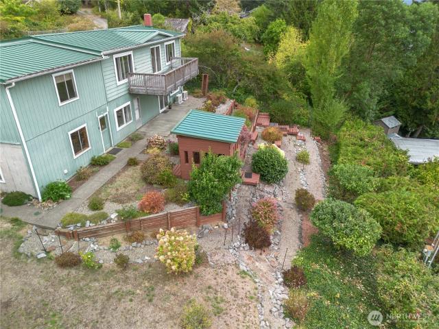 House for sale in Hoodsport, Mason County