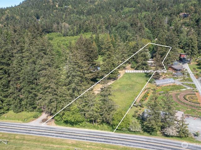 House for sale in Eastsound, Washington