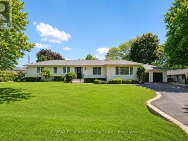 House for rent in Charnwood, Oakville