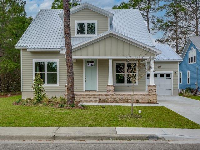 House for sale in Carrabelle, Florida